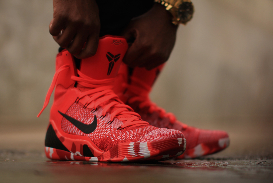 Nike Kobe 9 Elite "Christmas" - Arriving at Retailers