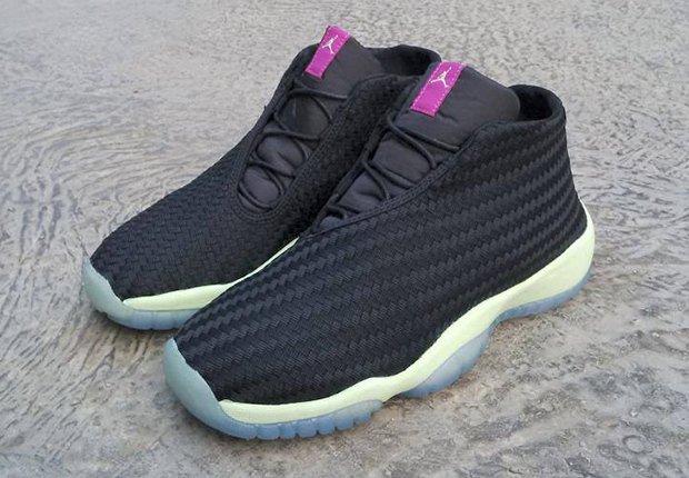 Jordan Future Gg Girls Black Purple Mint 1