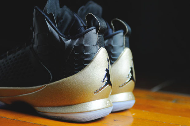 Jordan Melo M11 Gold Standard Arriving Retailers 05