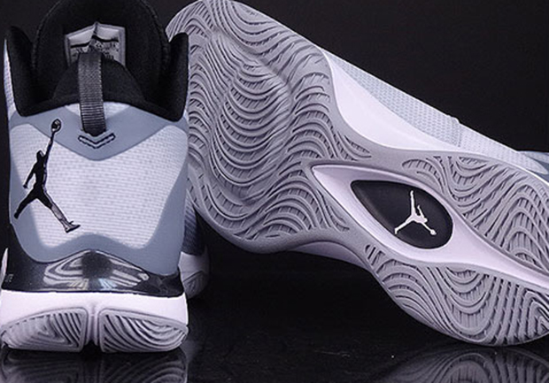 Jordan Superfly 3 White Wolf Grey Black 4