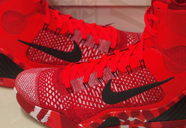 Nike Kobe 9 Elite "Christmas" - Available Early on eBay