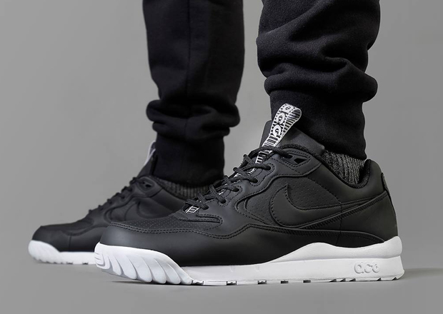 Nike Acg Wildwood Prm Black White Asia 01