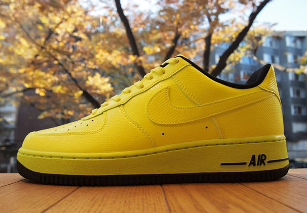 Nike Air Force 1 Low “Taxi”