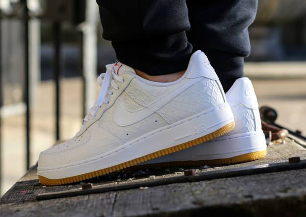 Nike Air Force 1 Low - White Python - Gum