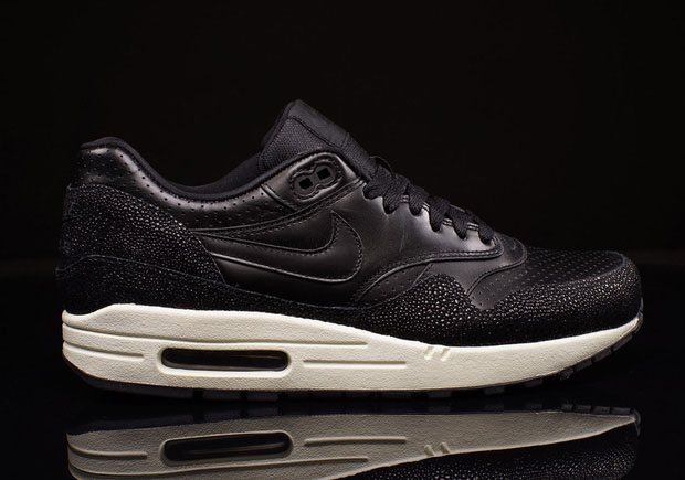 Nike Air Max 1 Leather "Stingray" - Available