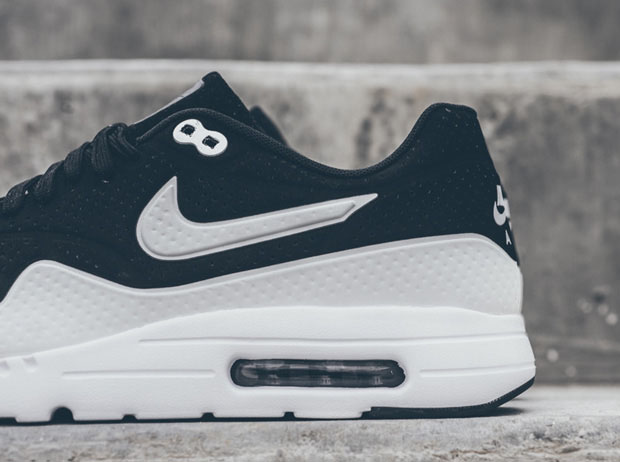 Nike Air Max 1 Ultra Moire Black White 03