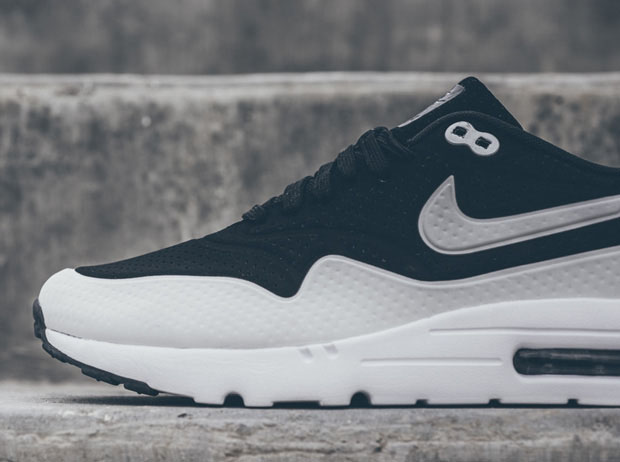 Nike Air Max 1 Ultra Moire Black White 04