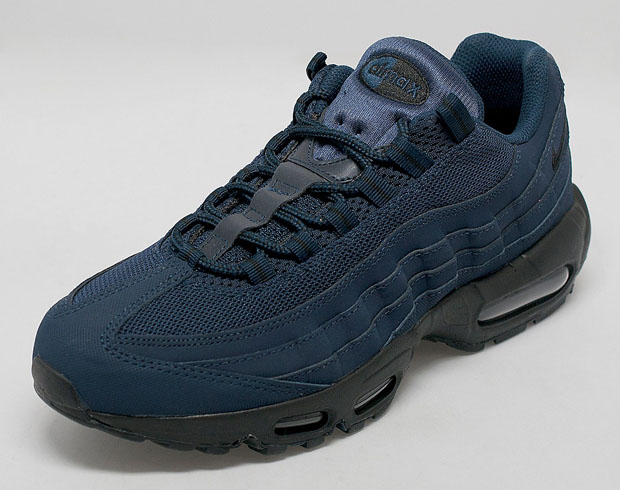 Nike Air Max 95 Obsidian Black 02