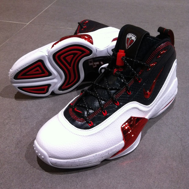 Nike Air Pippen 6 Bulls Detailed Images 01