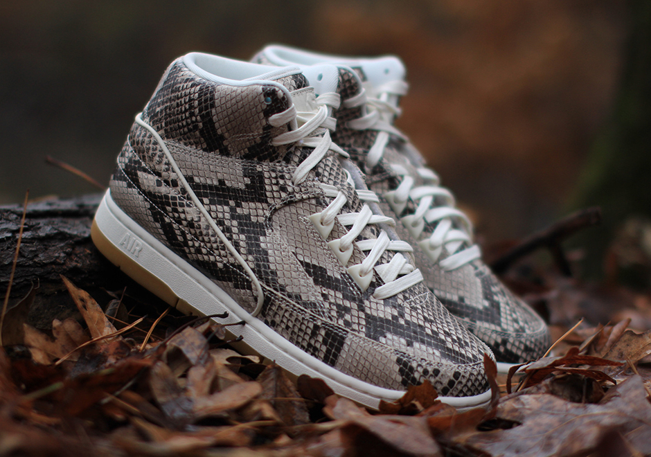 Nike Air Python PRM "Snakeskin" - Available