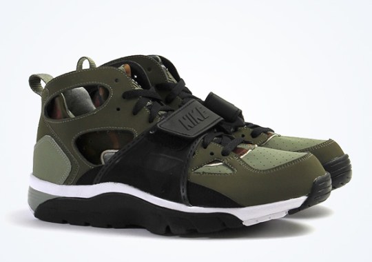 Nike Air Trainer Huarache “Medium Olive”