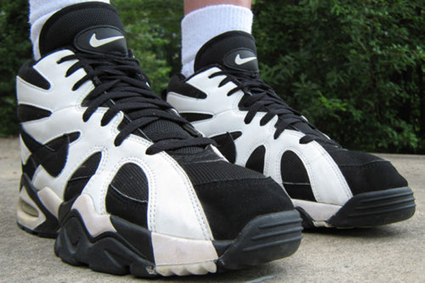 Nike Diamond Fury White Black Original