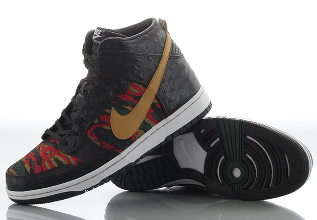 Nike Dunk Cmft Premium Black Flat Gold Hyper Red Gorge Green 4