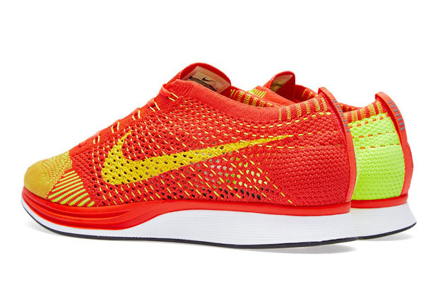 Nike Flyknit Racer Bright Crimson Volt 03