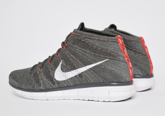 Nike Free Flyknit Chukka – Midnight Fog – Bright Crimson