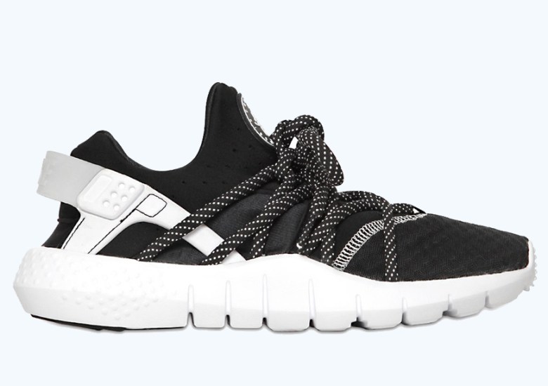 Nike Huarache Free Run NM – Black – White