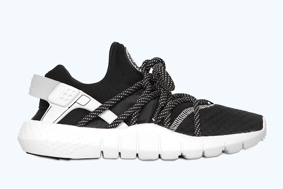 Nike Huarache Free Run Black White