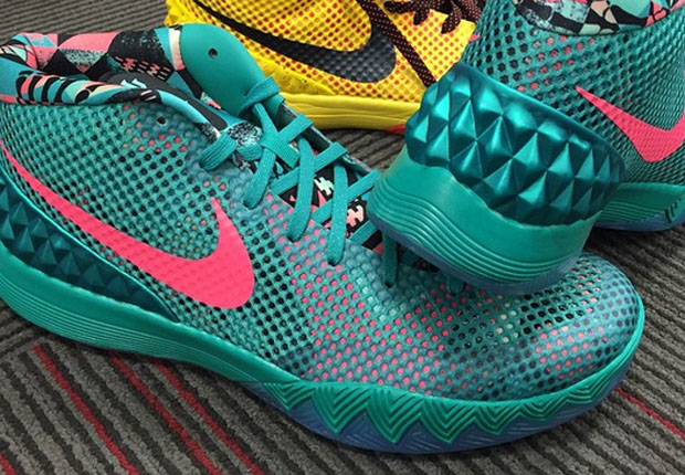 Nike Kyrie 1 "Christmas" PE