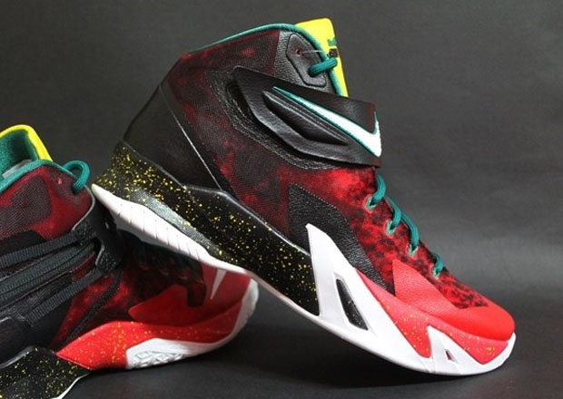 Nike Lebron Zoom Soldier 8 Christmas 01