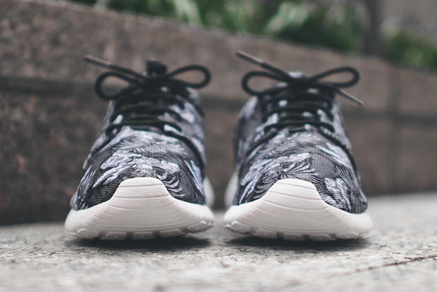 Nike Roshe Run Gpx Grey Scale 04