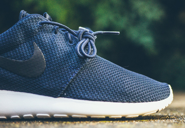 Nike Roshe Run Midnight Navy Mesh 4