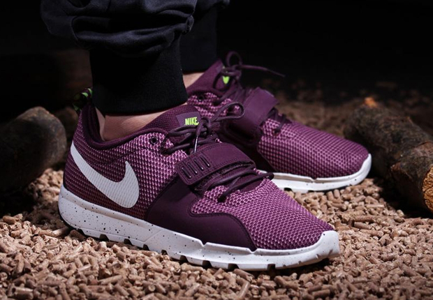 Nike SB Trainerendor "Merlot"