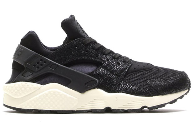 Nike Sportswear Caviar Pack 04