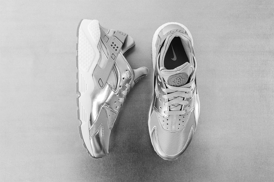 Nike Womens Air Huarache Metallic Silver Release Dates 01