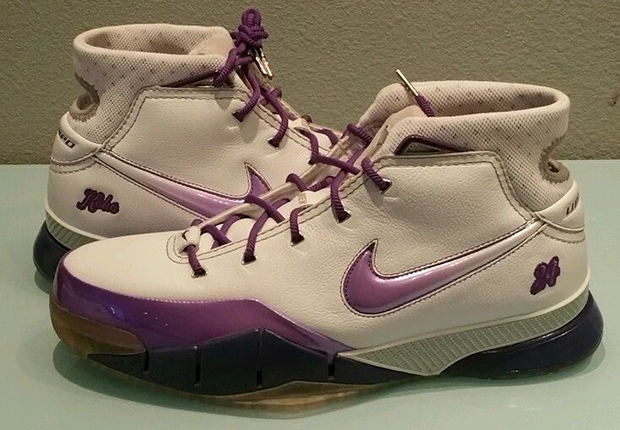 Nike Zoom Kobe 1 Friends And Family “Home” PE on Ebay