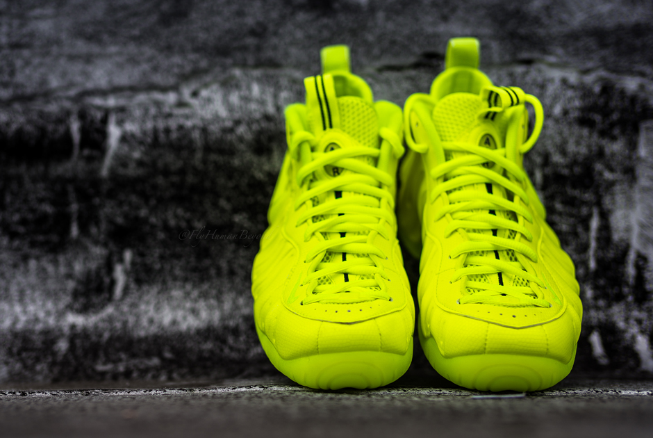 Volt Foamposites Nike 2