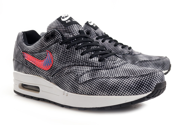 Nike Air Max 1 FB "Dot" Pack