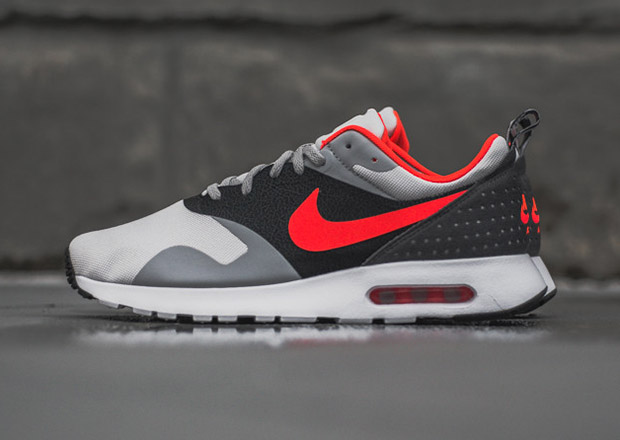 Nike Air Max Tavas Grey Bright Crimson 1