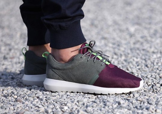 Nike Roshe Run NM – Villain Red – Light Stone – Poison Green