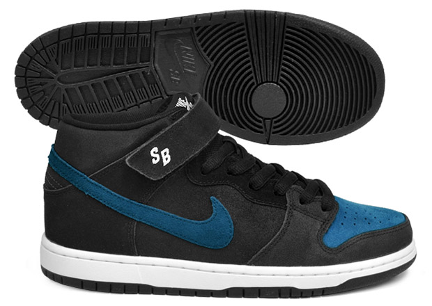 Nike Sb Dunk Mid Black Blue Force White 2