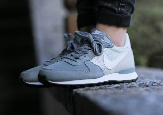 Nike Womens Internationalist Dove Grey 3