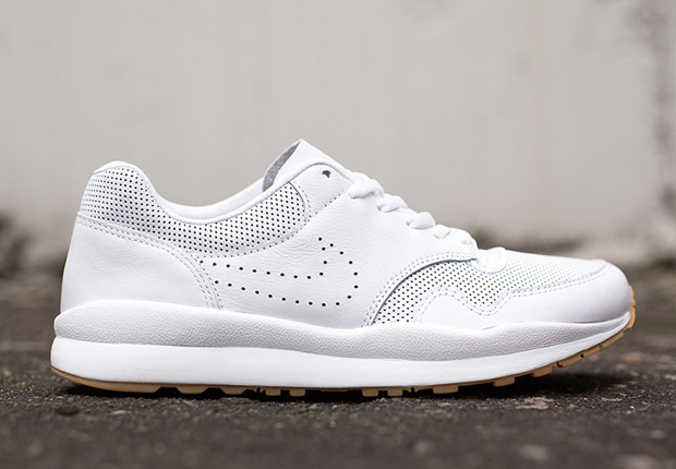 Nike Air Safari Deconstruct – White – Gum