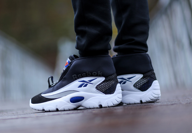 Reebok Shroud Retro On Feet Images 1