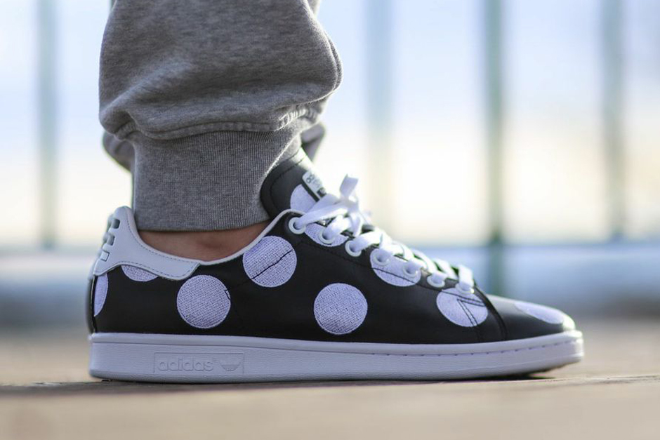 Adidas Originals Pharrell Large Polka Dot Stan Smith 02