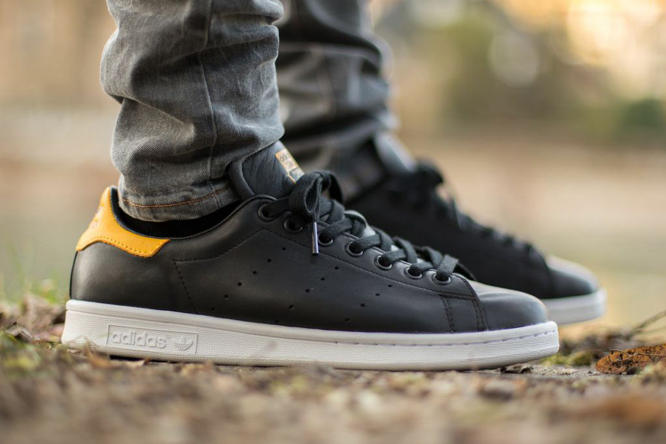 Adidas Originals Stan Smith Black Yellow 01