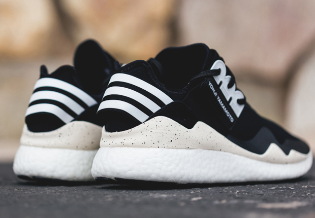 Adidas Y3 Retro Boost Black White 31