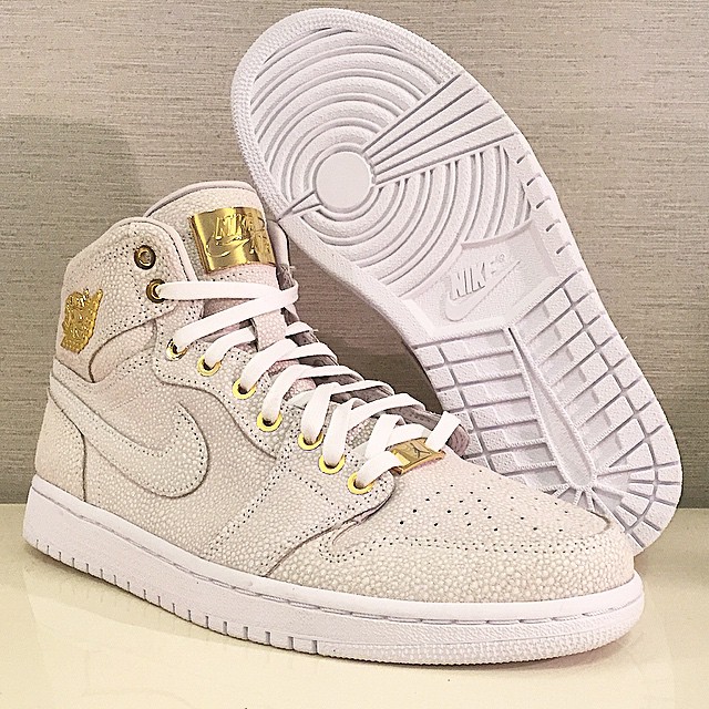 Air Jordan 1 Brooklyn White Caviar Leather 02