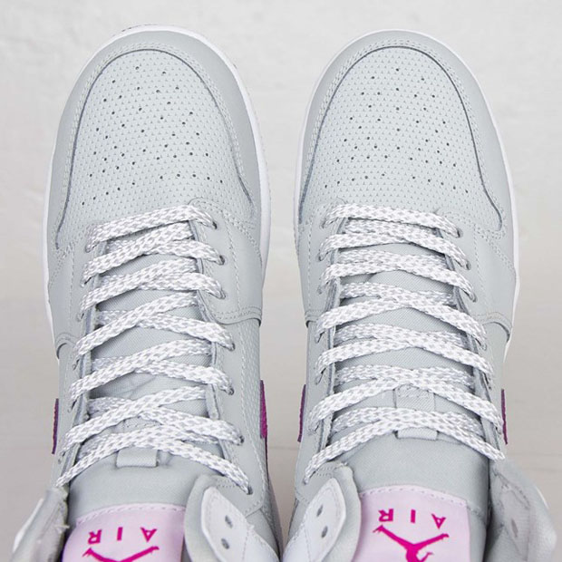 Air Jordan 1 Mid Gs Grey Mist Fuchsia Flash 08