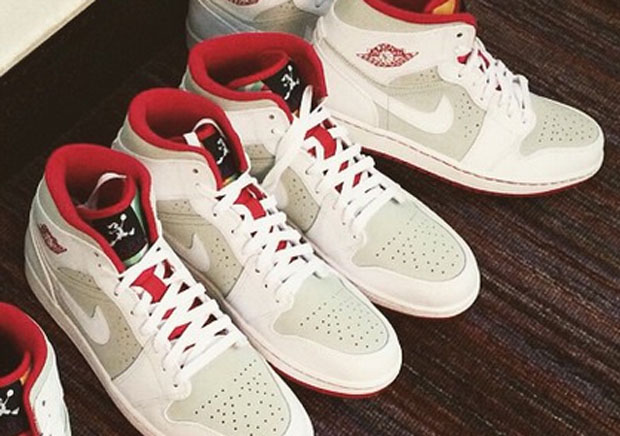 Air Jordan 1 Mid Hare 2015 Retro