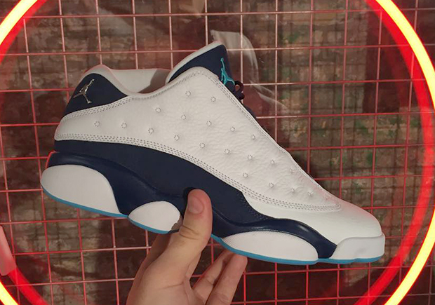 Air Jordan 13 Low Hornets 2015