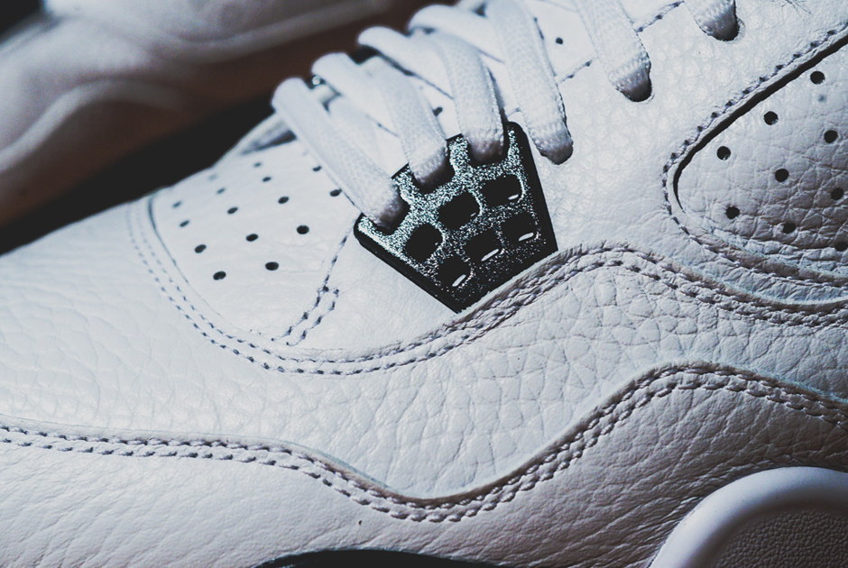 Air Jordan 4 Columbia Remastered Release 1