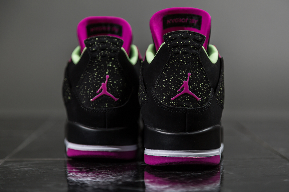 Air Jordan 4 Girls Fuchsia Force Arriving 04