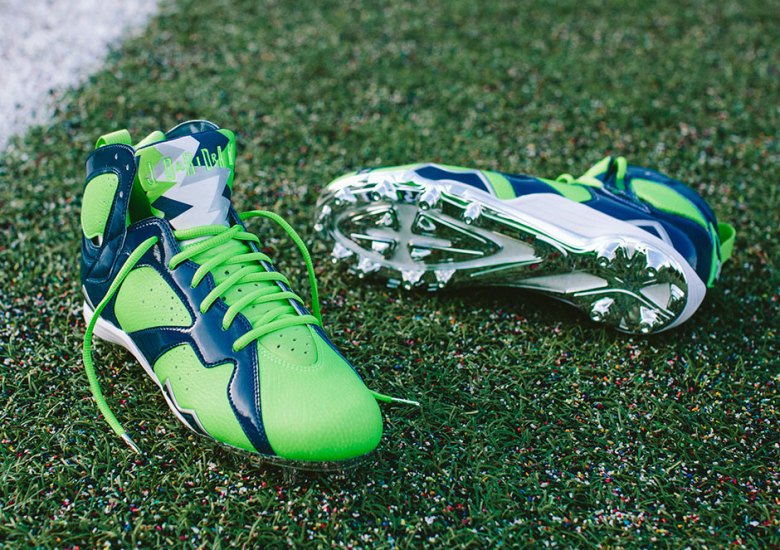 Air Jordan 7 Cleats for Earl Thomas at Superbowl XLIX