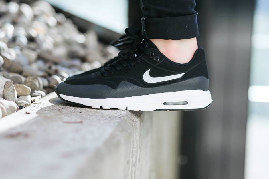 Air Max Ultra Moire On Feet Gallery 07