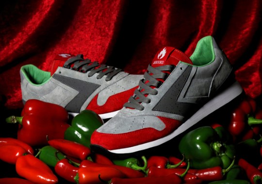 hanon x Brooks Chariot “Scotch Bonnet”