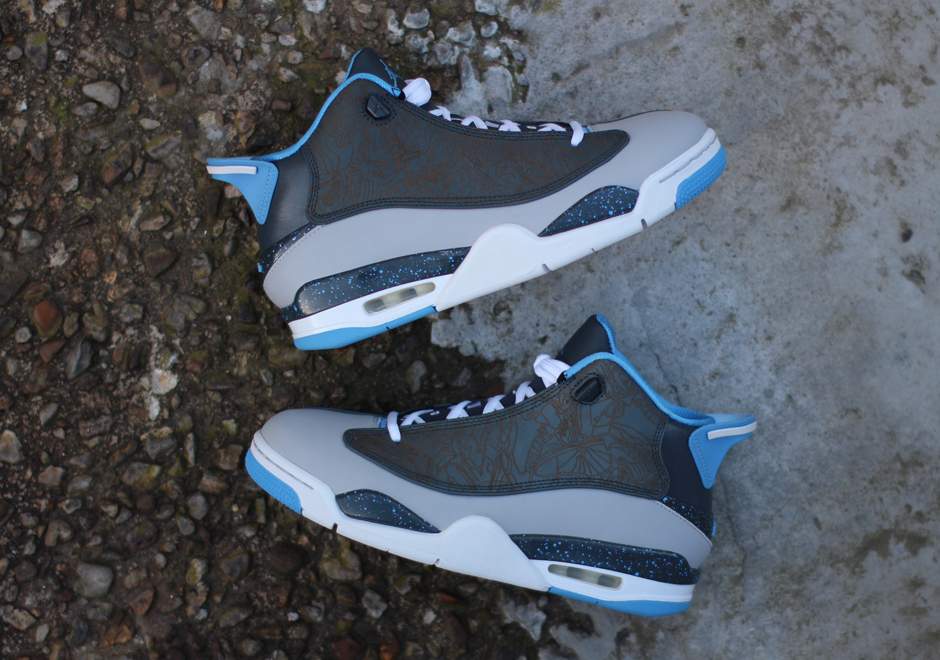 Jordan Dub Zero Univesrity Blue Classic Charcoal 1